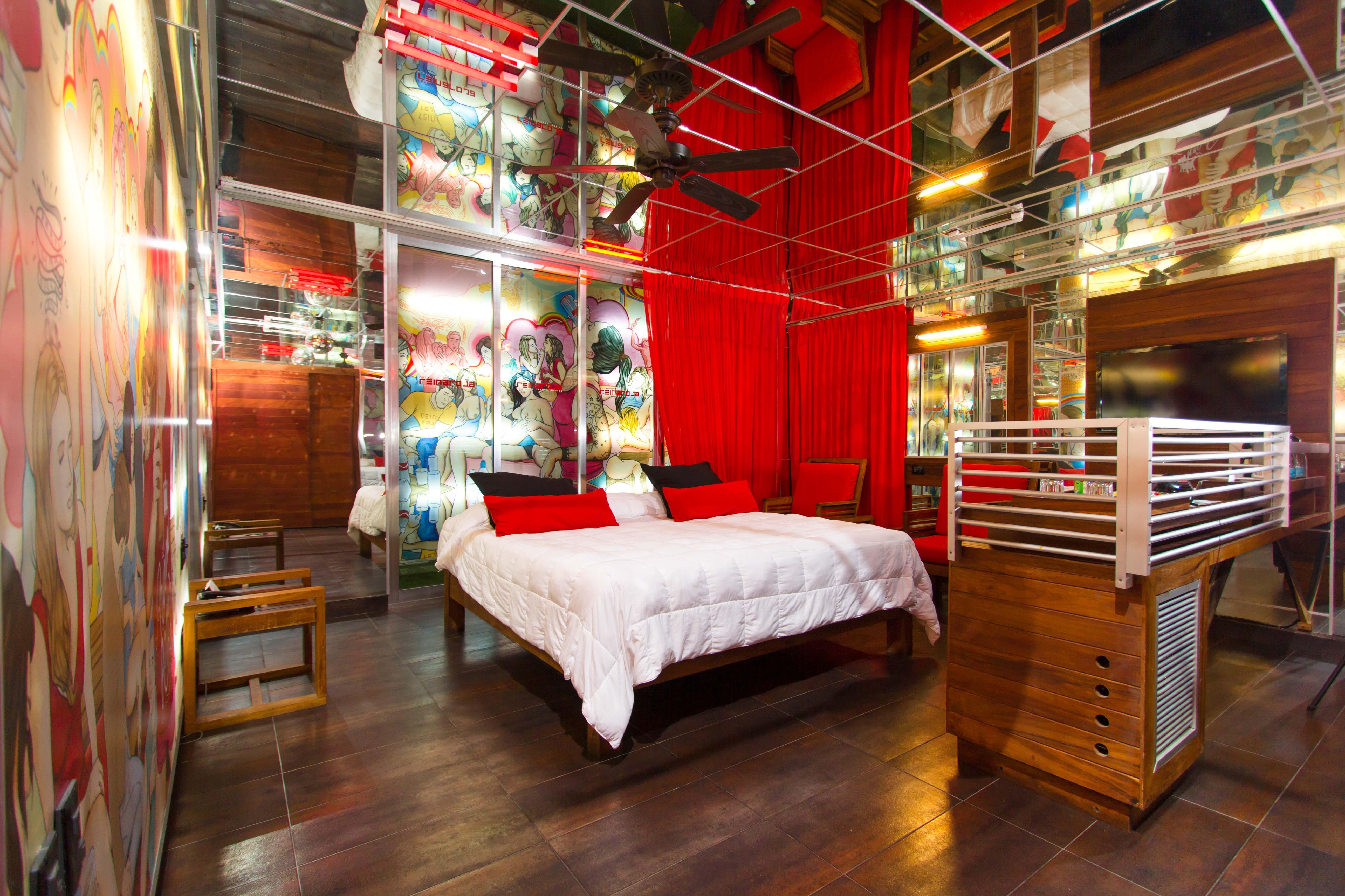 Hotel La Reina Roja Boutique 4*
