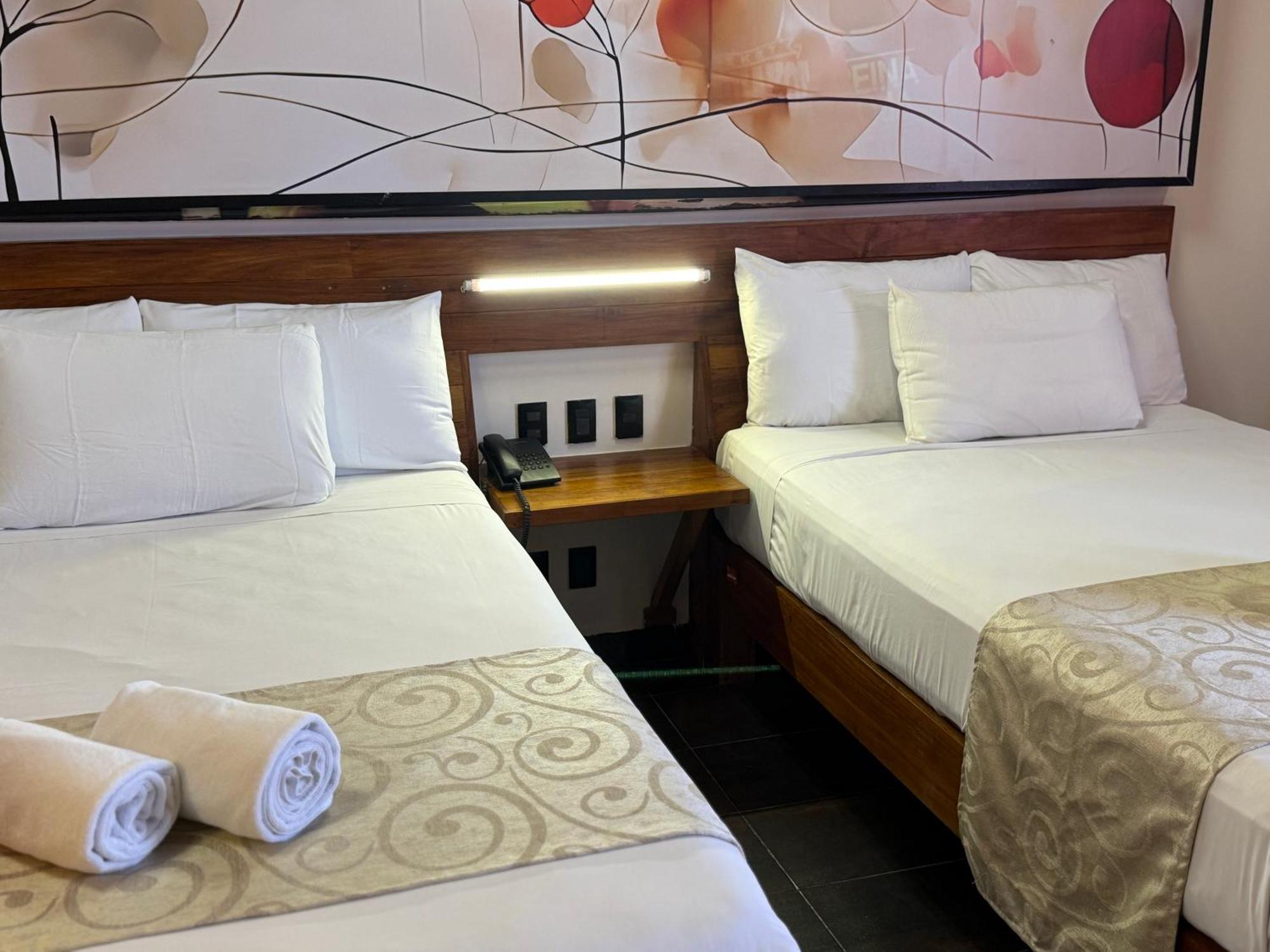 Hotel La Reina Roja Boutique 4*